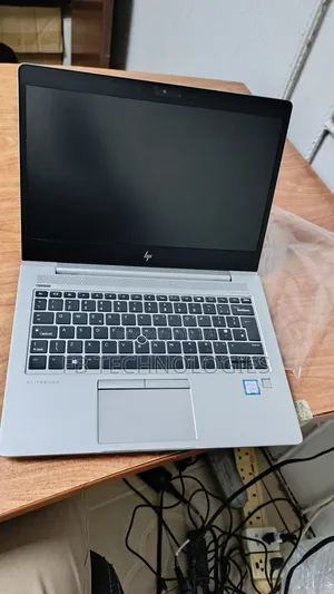 Laptop HP EliteBook 830 G6 8GB Intel Core i5 SSD 256GB