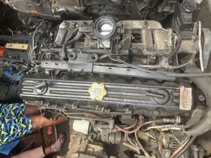 Cherokee Jeep Engine