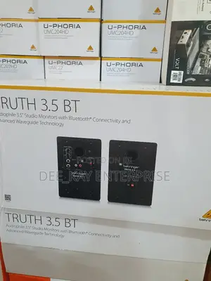 Behringer Truth 3.5 Bluetooth Studio Monitors