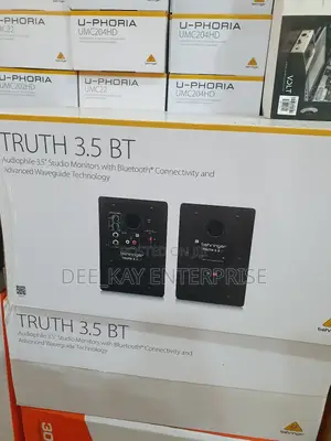 Behringer Truth 3.5 Bluetooth Studio Monitors