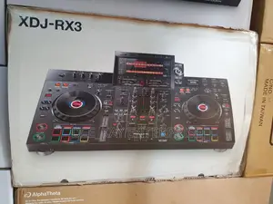 XDJ-Rx3 Controller