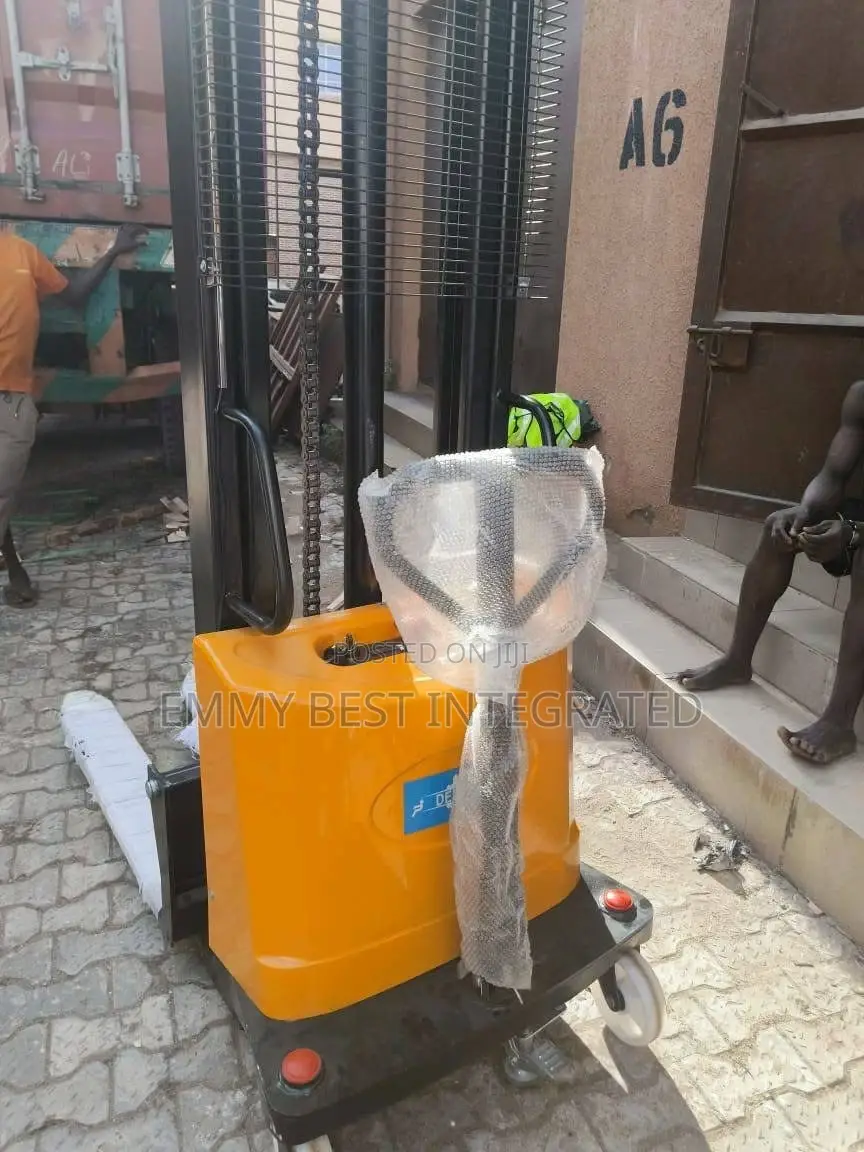 Electric Pallet Stacker,