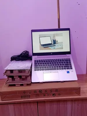 New Laptop HP EliteBook 840 G3 8GB Intel Core i5 SSD 512GB