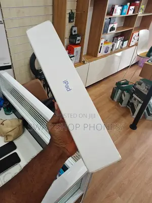New Apple iPad (2025) 128 GB Blue