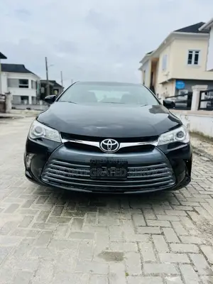 Toyota Camry LE 4dr Sedan (2.5L 4cyl 6A) 2017 Black