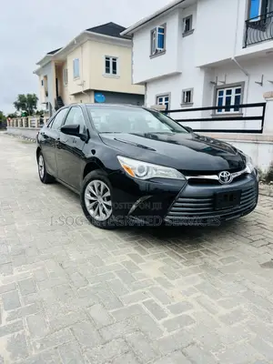Toyota Camry LE 4dr Sedan (2.5L 4cyl 6A) 2017 Black