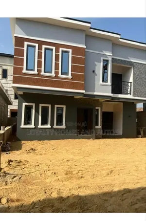3bdrm Block of Flats in Vip Estate Boy'S for sale