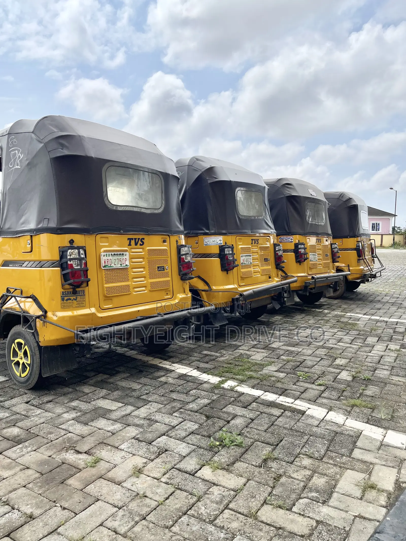 TVS King Deluxe Plus iTouch Start 2024 Yellow