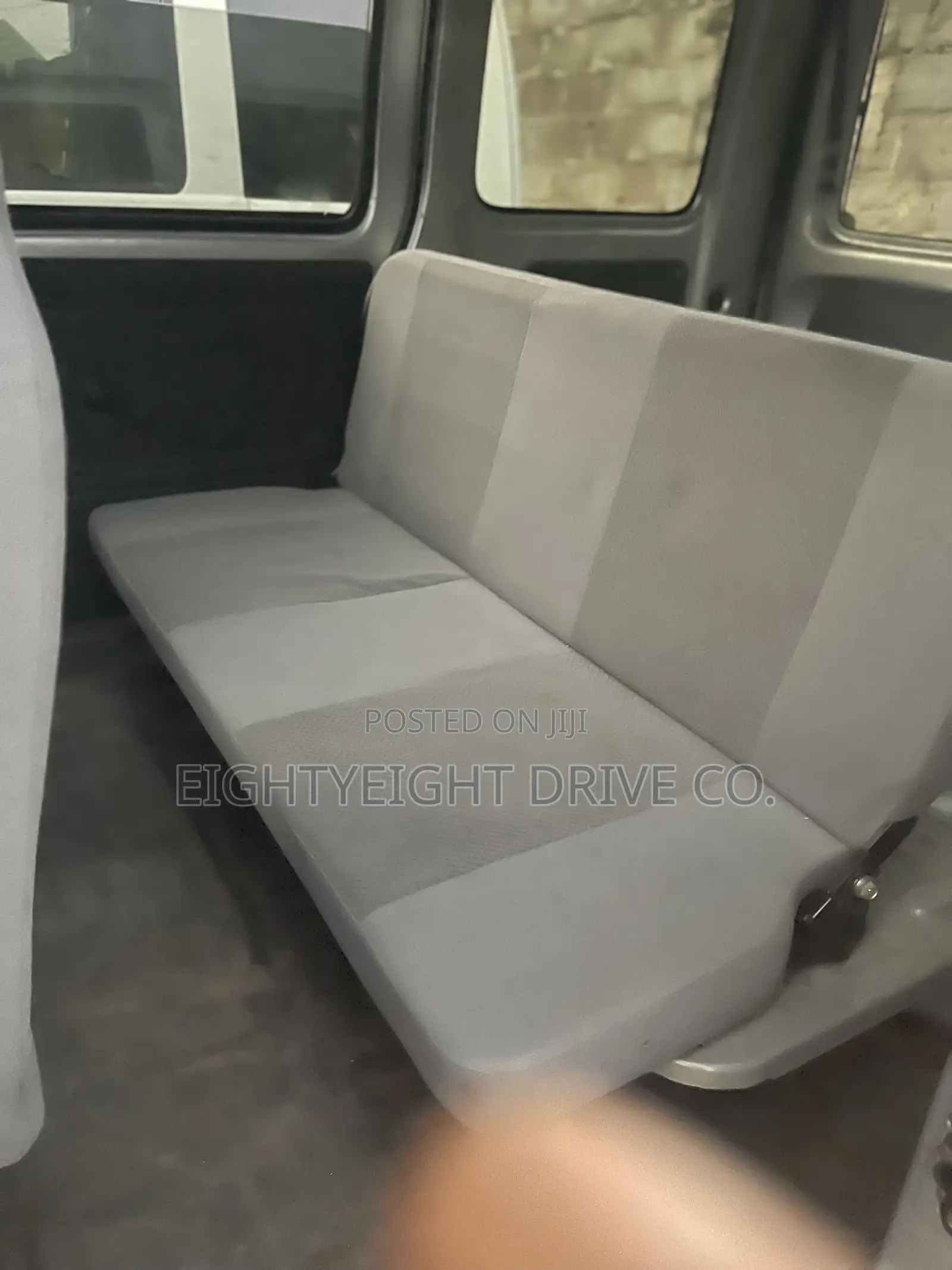 Suzuki APV Minibus 2010 White