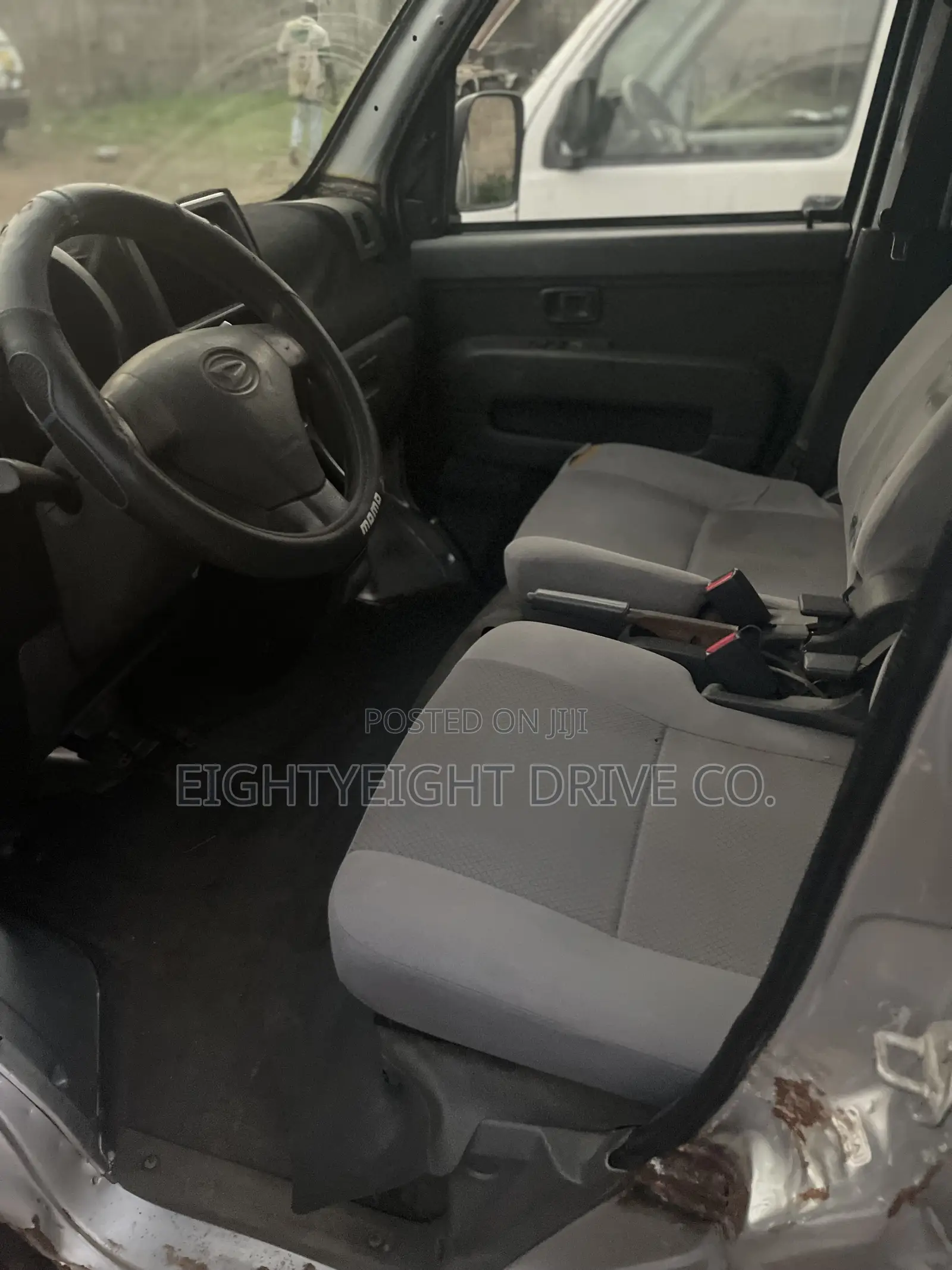 Suzuki APV Minibus 2010 White