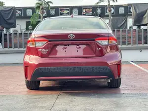 Toyota Corolla LE 2022 Burgundy