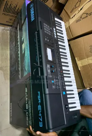 Yamaha Keyboard PSR E473 With Adopter