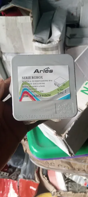 Industrial Adaptable Box