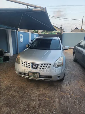 Nissan Rogue SL 2010 Silver