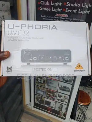 Behringer U-Phoria Umc22 Audio Interface
