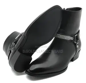 Men Cooperate Shoe