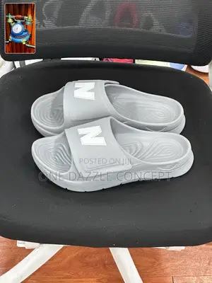 Balenciaga Slides