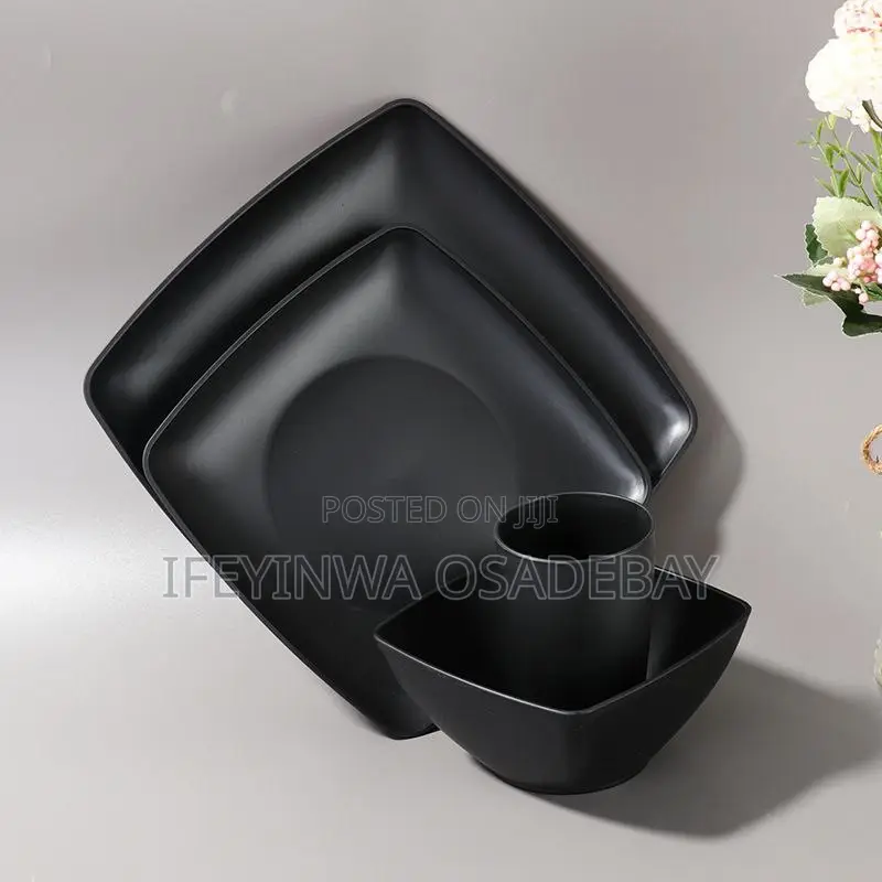 16pcs Quality Plastic Dinner Set