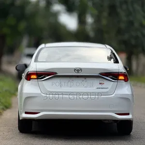 Toyota Corolla 2023 White