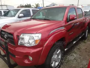 Toyota Tacoma 2010 Red