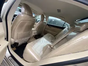 Lexus ES 350 FWD 2014 Gold