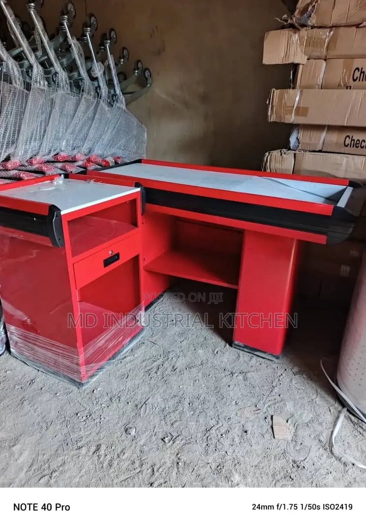 Cashier Table 4ft