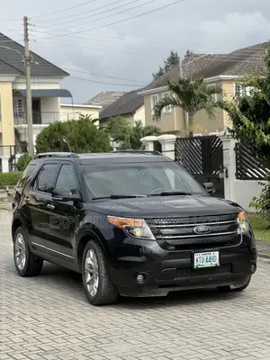 Ford Explorer Limited 4dr SUV AWD (3.5L 6cyl 6A) 2014 Black