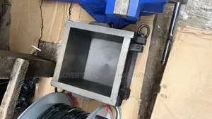 Concrete Cube Mould. Metal