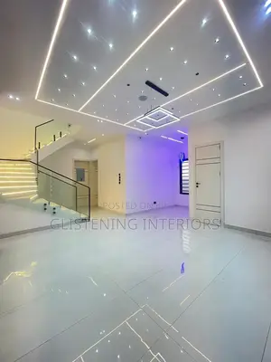Staircase Side Design With 10mm Plain Glass Tempered And A Stud
