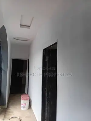 2bdrm Bungalow in Catarpillar Alaaka, Akala Express for rent