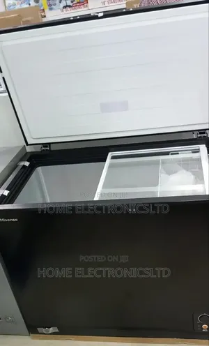 Hisense Chest Freezer Black 240 Liter