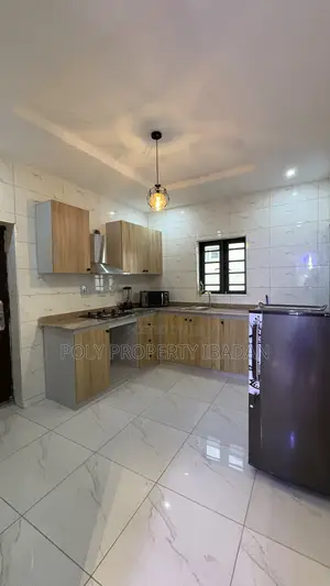 2bedroom Shortlet Apartment at Abayomi Iworoad