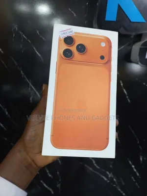 New Apple iPhone 17 Pro Max 256 GB Orange