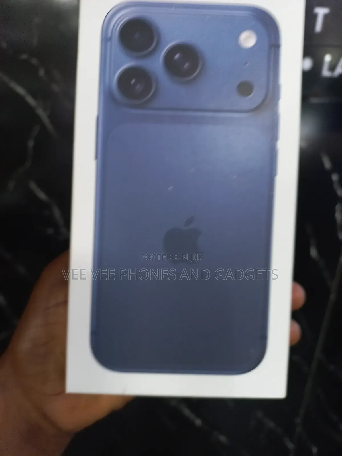 New Apple iPhone 17 Pro 256 GB Blue