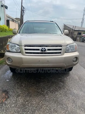 Toyota Highlander V6 2005 Gold