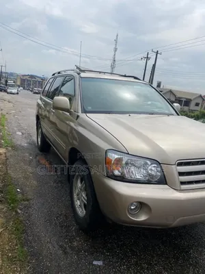 Toyota Highlander V6 2005 Gold