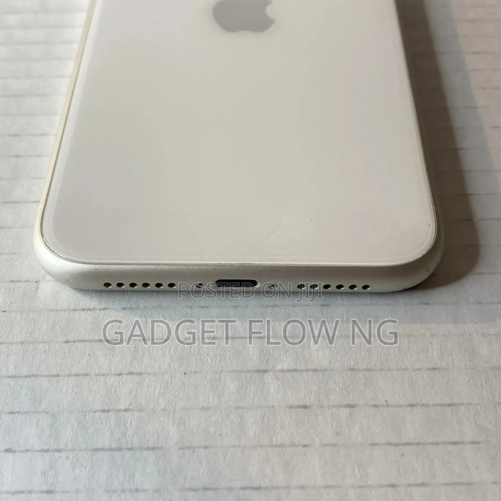 New Apple iPhone 11 64 GB White