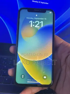 Apple iPhone X 64 GB Black