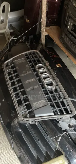 Front Grill Audi A4 2010