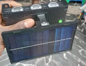 Solar Wall Light