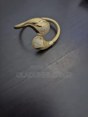 Adjustable Gold Bracelet