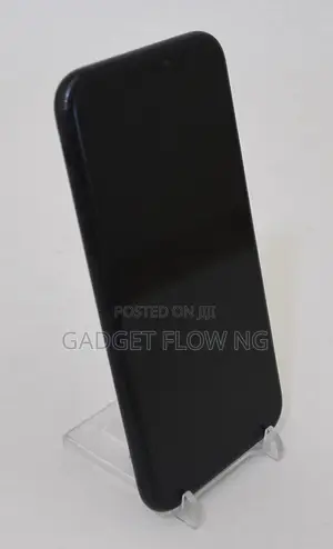 New Apple iPhone XR 64 GB Black