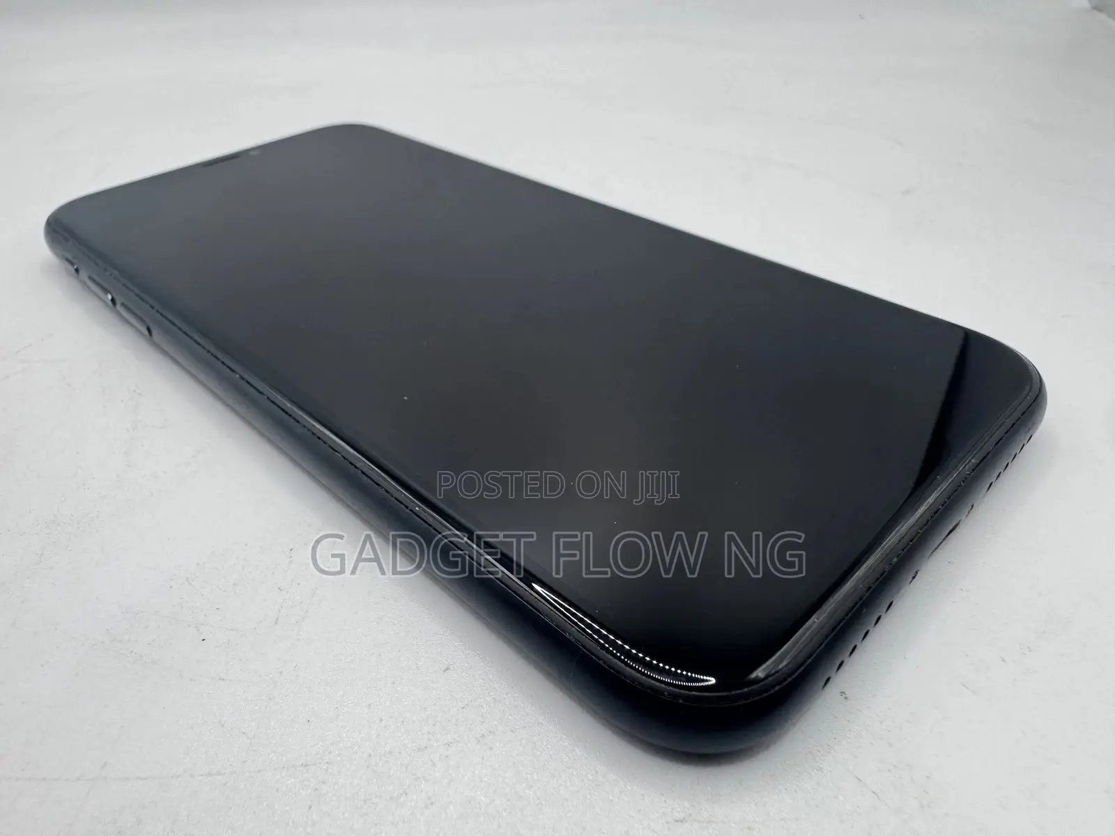 New Apple iPhone XR 64 GB Black