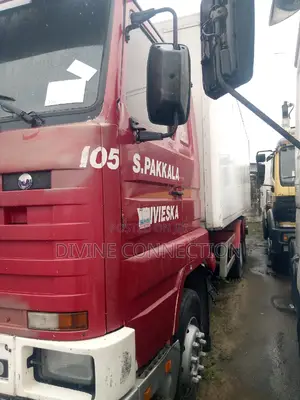 Truck Container