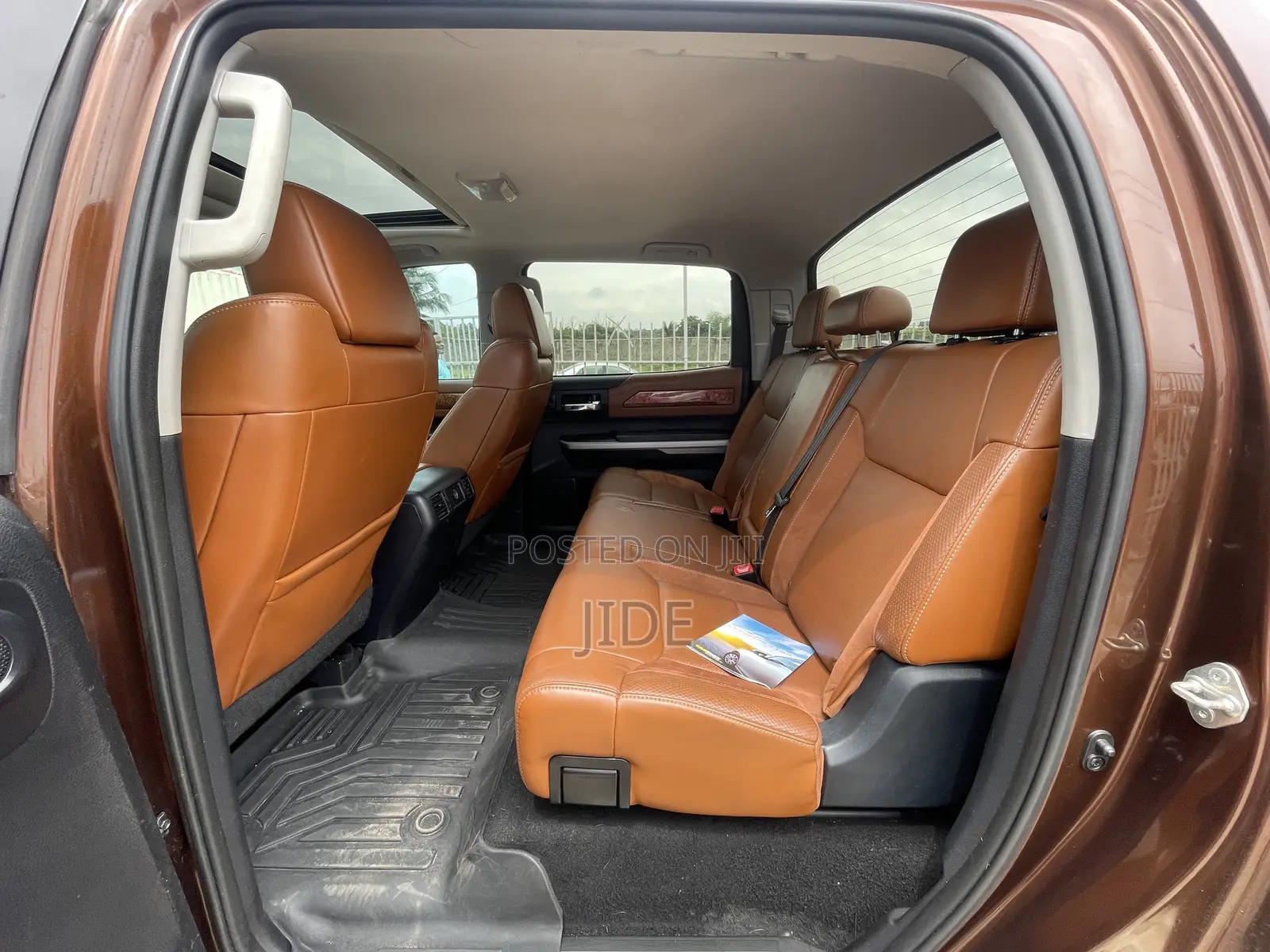Toyota Tundra 2017 Brown