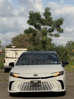Toyota Camry XSE 2025 White