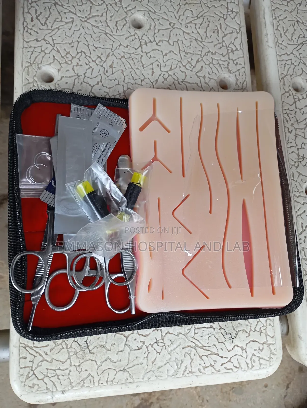 Suturing Kits/Suturing Tools