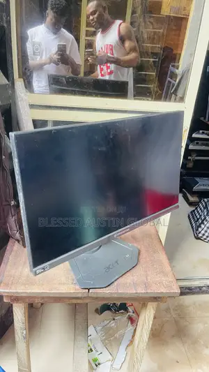 27 Inches Gaming Monitor