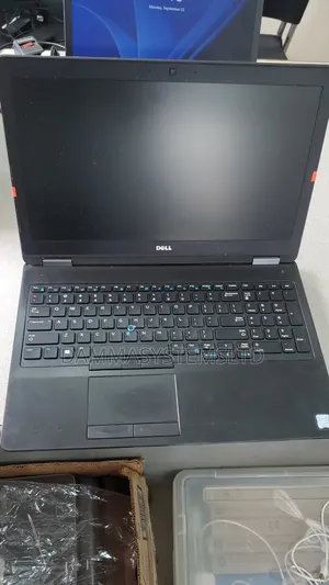 Laptop Dell Latitude E5570 8GB Intel Core I5 SSD 256GB