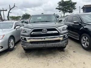 Toyota 4-Runner 2016 Gray